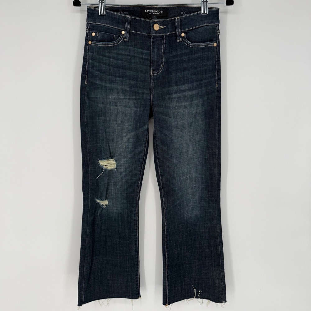 LIVERPOOL THE CROP FLARE JEANS GARNER DARK WASH SIZE‎ 25 DISTRESSED DENIM